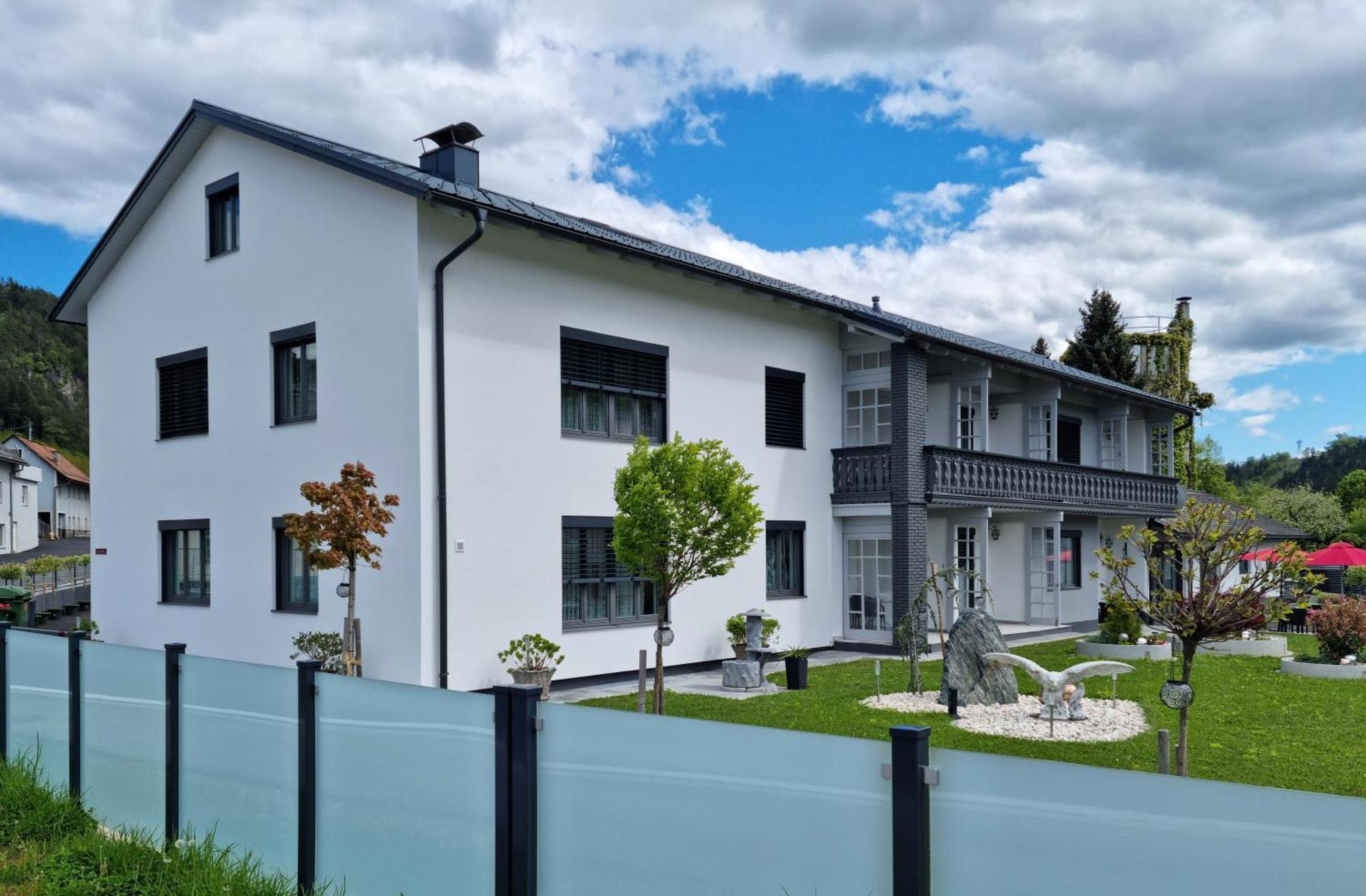 Gaestehaus Rettl Lavamünd Exterior foto