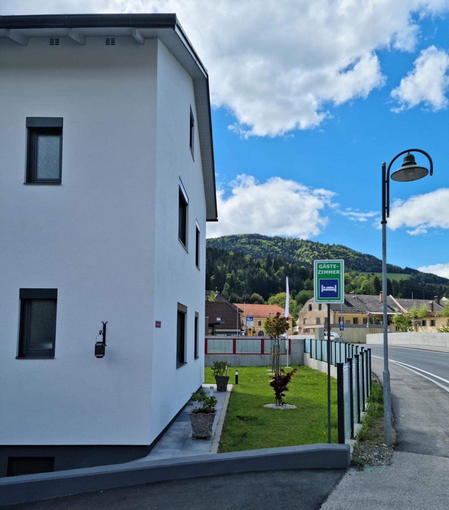 Gaestehaus Rettl Lavamünd Exterior foto